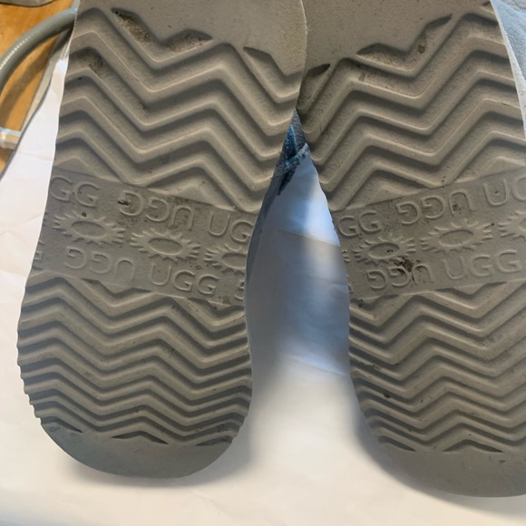 UGG Women’s Classic Short II Light Blue Grey - Picture 11 of 11